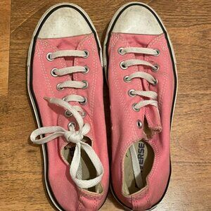 Pink Low top Converse